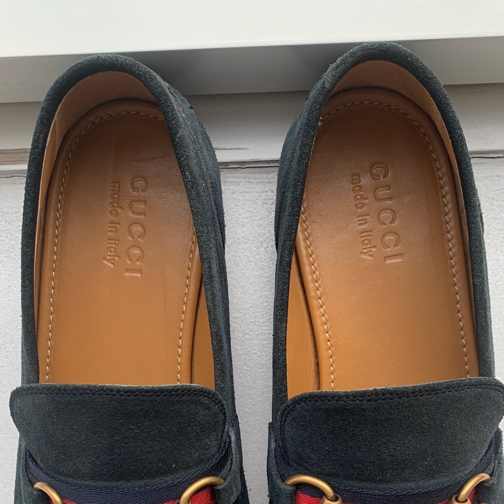 Gucci Men's Blue Suede Loafers with Gold Horsebit - Picture 3 of 9